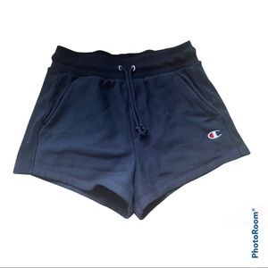 BLACK CHAMPION SWEATSHORTS